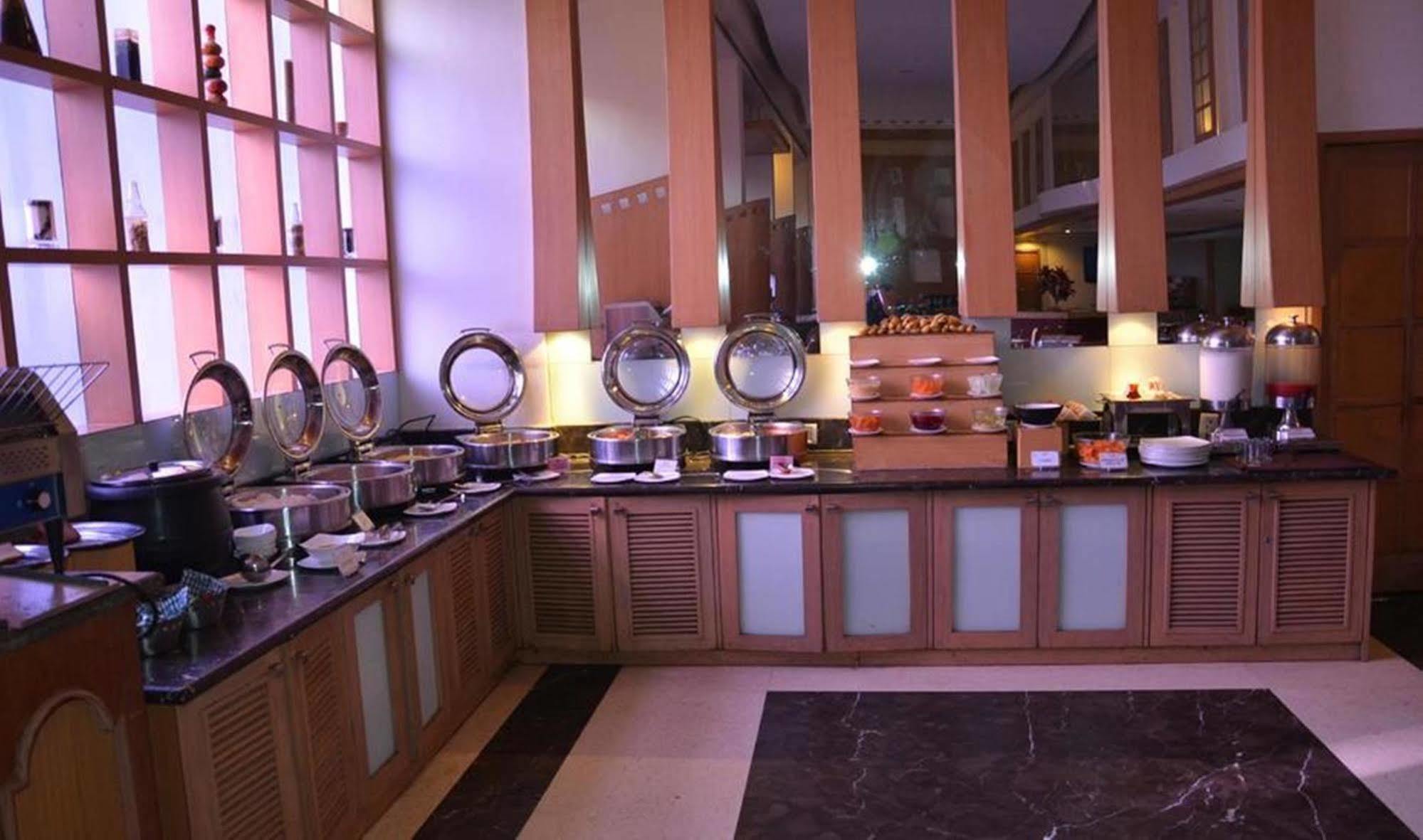 Vits Aurangabad Hotell Exteriör bild