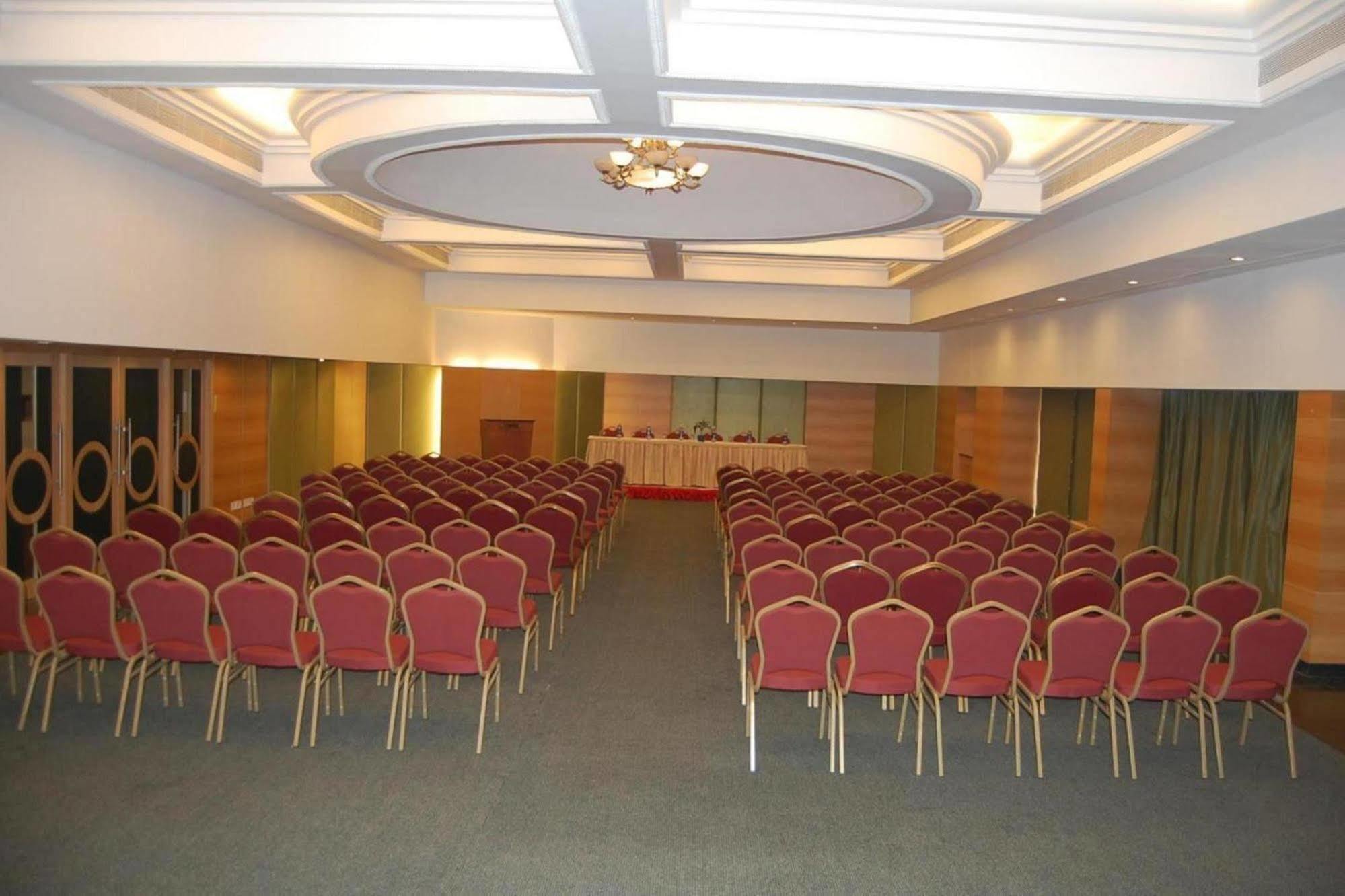 Vits Aurangabad Hotell Exteriör bild